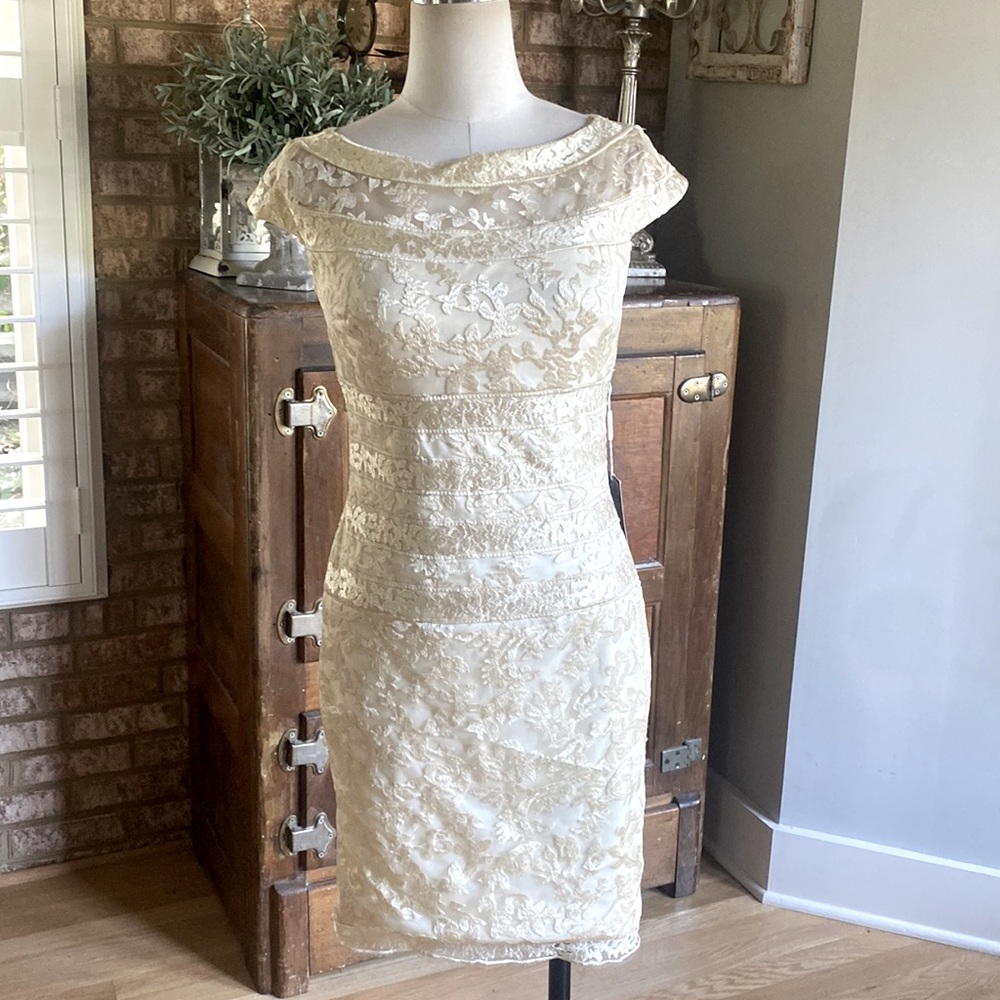 IZILADY CHAMPAGNE MOTHER OF THE BRIDE DRESS 6 NEW